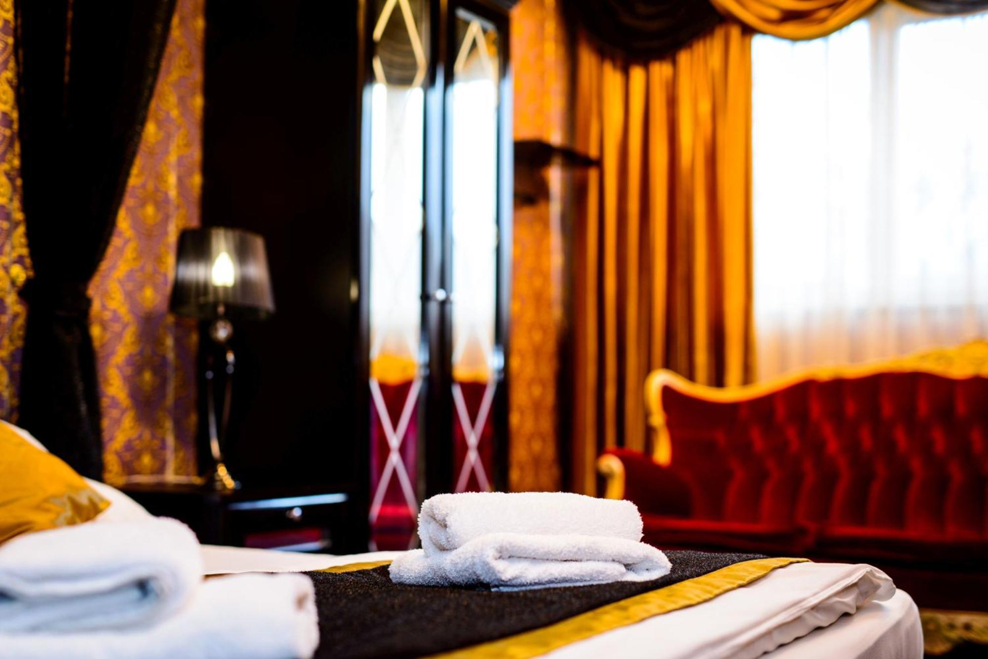 Palermó Panzio Hotel Nyíregyháza Esterno foto
