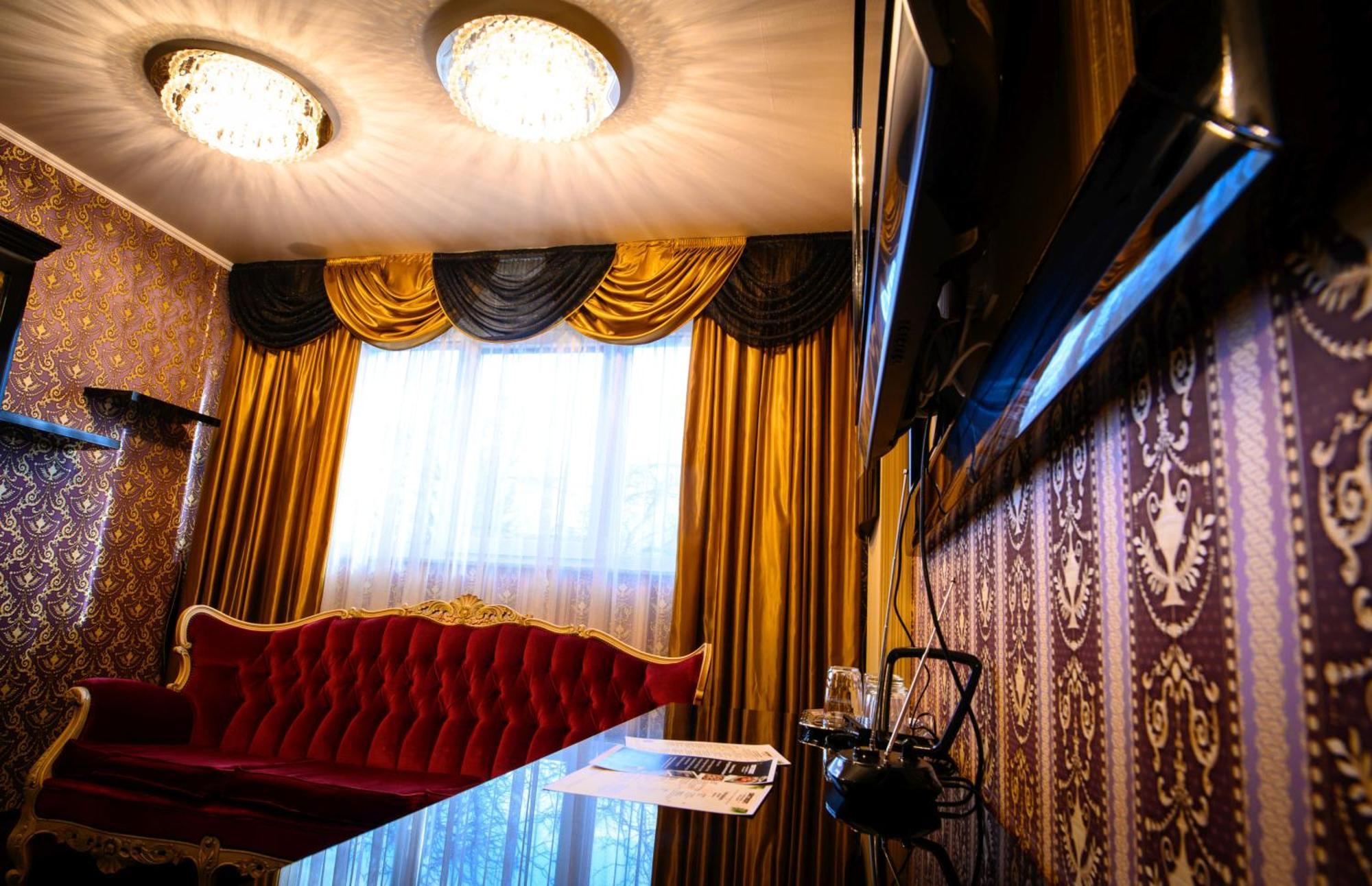 Palermó Panzio Hotel Nyíregyháza Esterno foto