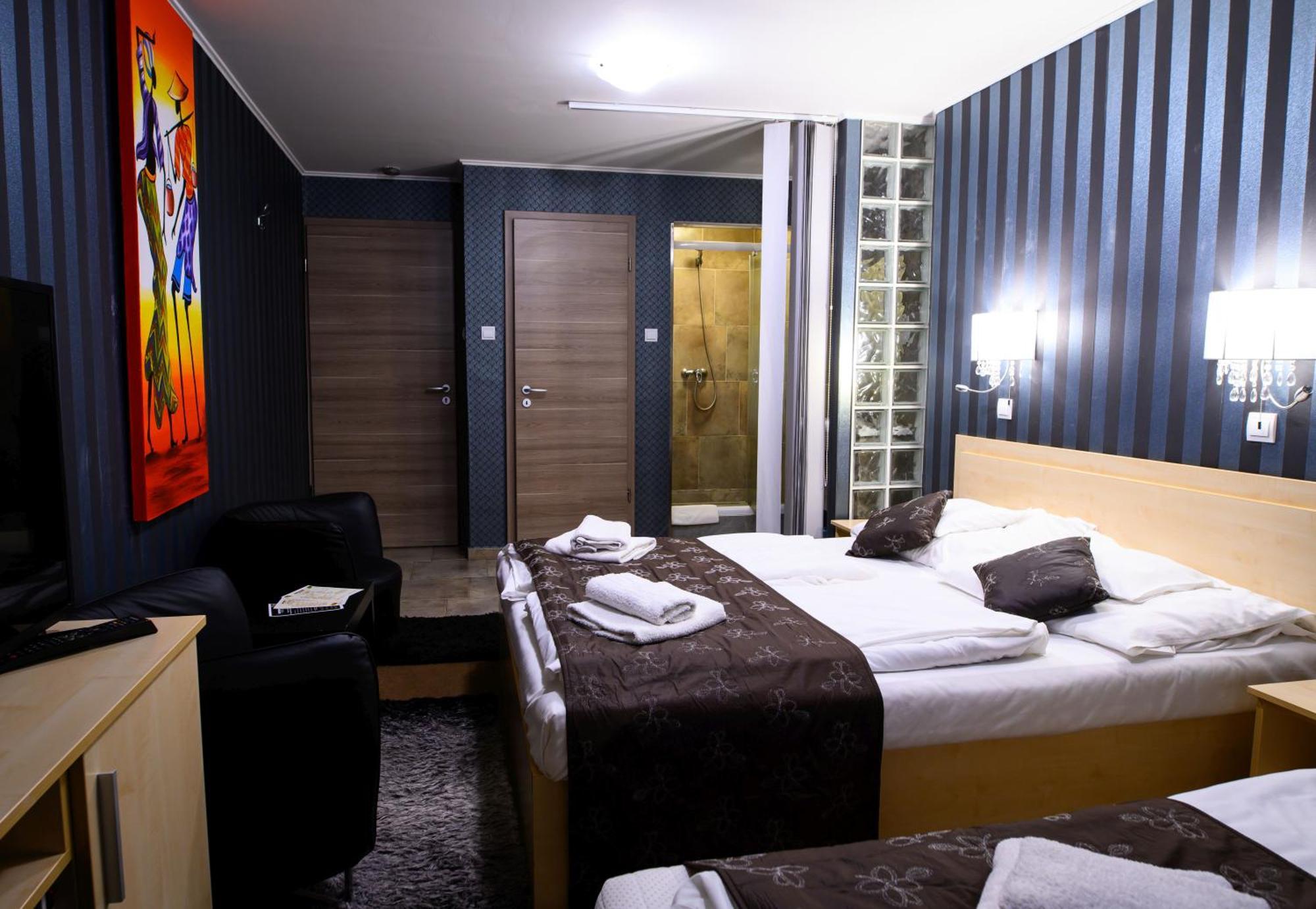 Palermó Panzio Hotel Nyíregyháza Esterno foto